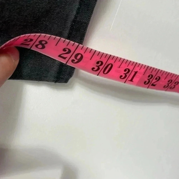 NWT  forever 21 Mid Rise Skinny Jeans 25x29 - Picture 7 of 7